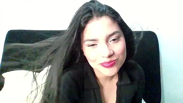 Snapshot of lolaa_staars chatting on 09/15/25, 07:19 lolaa staars online show from 09/15/25, 07:19