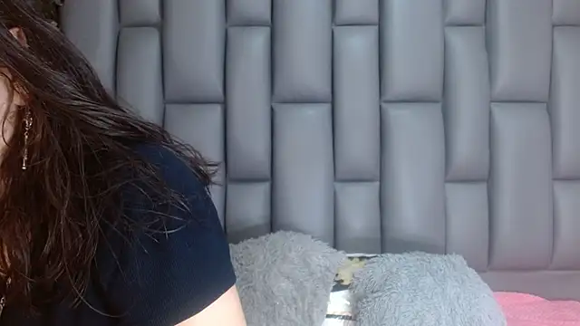 angelina ny online show from 11/15/25, 01:51