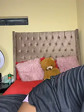 Snapshot of DarkBerry87 chatting on 02/09/25, 06:47 DarkBerry87 online show from 02/09/25, 06:47