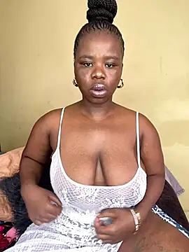 Snapshot of DarkBerry87 chatting on 10/18/25, 10:38 DarkBerry87 online show from 10/18/25, 10:38