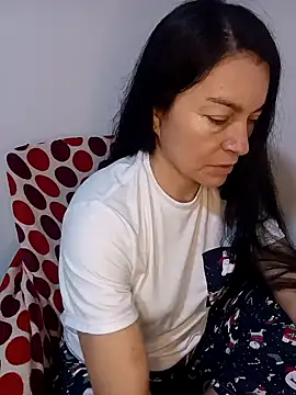 renata hot1 online show from 01/26/25, 01:41