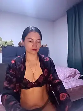 renata hot1 online show from 10/20/25, 11:16