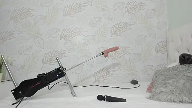 Snapshot of TianaReedd chatting on 01/16/25, 12:31 TianaReedd online show from 01/16/25, 12:31