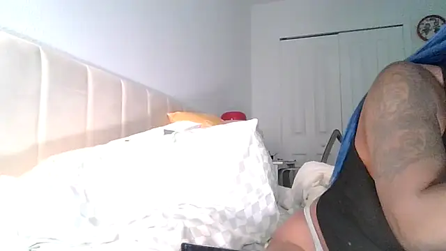 Snapshot of MistressLava_Femdom chatting on 09/24/25, 12:19 MistressLava Femdom online show from 09/24/25, 12:19