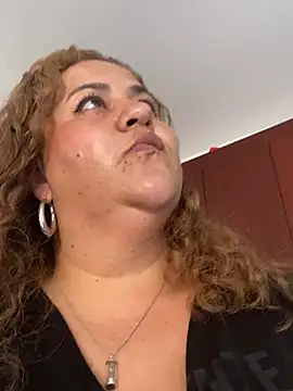 nathylovexx online show from 02/22/25, 08:42