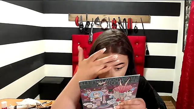 Marian Ran online show from 02/04/25, 03:00