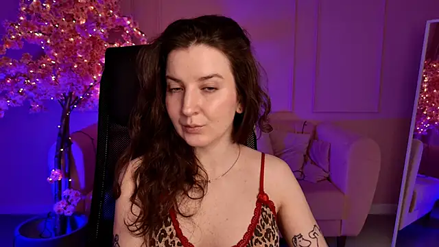 JackieByrd online show from 10/12/25, 01:21