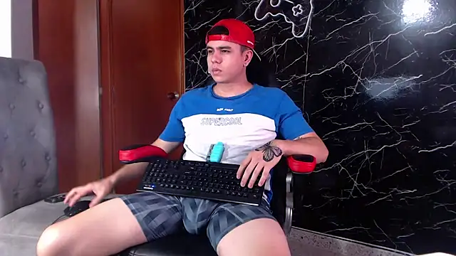 Snapshot of maty_hardx chatting on 03/03/25, 03:53 maty hardx online show from 03/03/25, 03:53