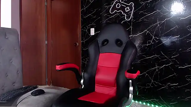 Snapshot of maty_hardx chatting on 03/07/25, 02:34 maty hardx online show from 03/07/25, 02:34