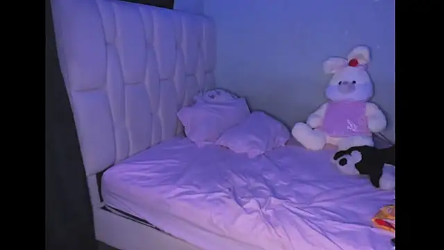 KittyKlum online show from 02/17/25, 11:20