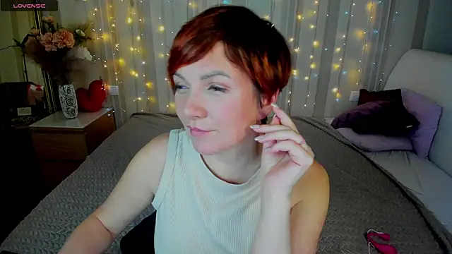 Snapshot of Katherine_Fox chatting on 02/03/25, 04:52 Katherine Fox online show from 02/03/25, 04:52