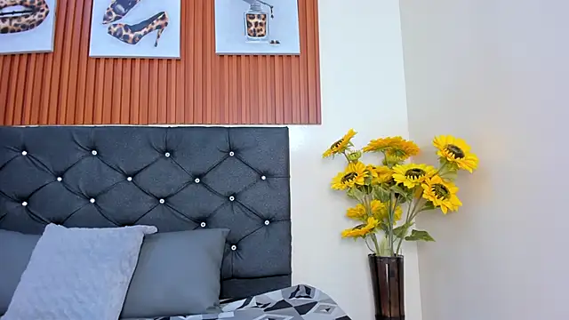 Snapshot of Zoe_pss chatting on 10/30/25, 07:25 Zoe pss online show from 10/30/25, 07:25