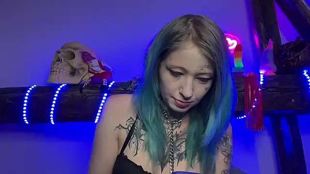 coyemoo online show from 01/08/25, 11:30