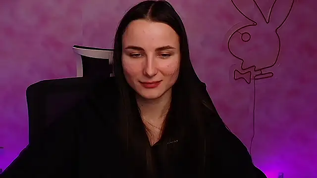 Snapshot of Eva_Janee chatting on 12/13/24, 10:08 Eva Janee online show from 12/13/24, 10:08