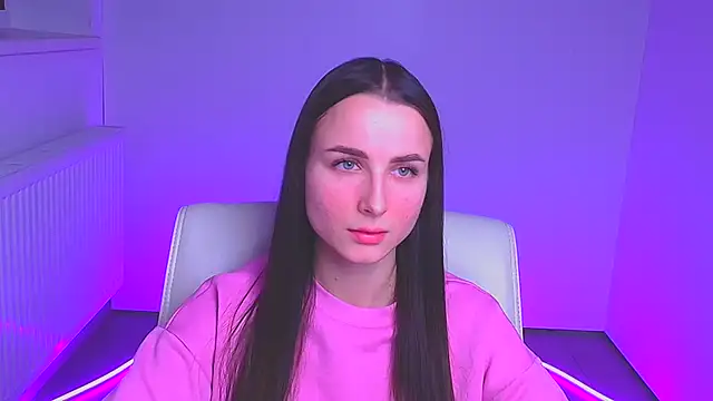 Snapshot of Eva_Janee chatting on 12/16/24, 12:27 Eva Janee online show from 12/16/24, 12:27