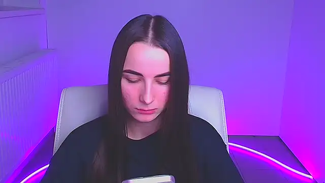 Snapshot of Eva_Janee chatting on 12/19/24, 12:23 Eva Janee online show from 12/19/24, 12:23