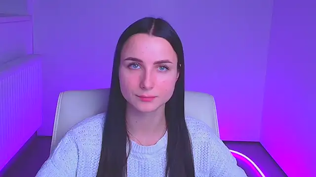 Snapshot of Eva_Janee chatting on 01/14/25, 12:14 Eva Janee online show from 01/14/25, 12:14