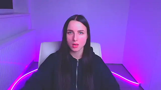 Snapshot of Eva_Janee chatting on 01/22/25, 12:17 Eva Janee online show from 01/22/25, 12:17