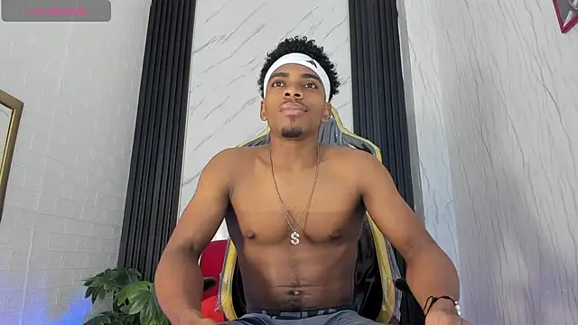 Snapshot of Jack_Muscles69_ chatting on 01/30/25, 10:40 Jack Muscles69 online show from 01/30/25, 10:40