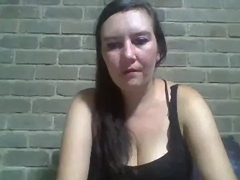 Snapshot of EksJouneMwah chatting on 01/10/25, 11:22 EksJouneMwah online show from 01/10/25, 11:22