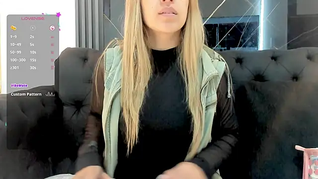 EvaaLovia1 online show from 09/10/25, 01:44