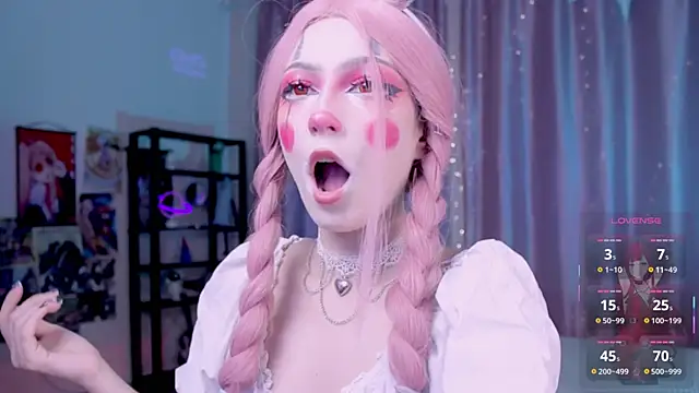 Carolina Leep online show from 09/16/25, 04:30