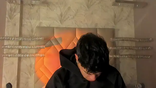 Snapshot of AndyPalmer_ chatting on 12/27/24, 01:28 AndyPalmer online show from 12/27/24, 01:28