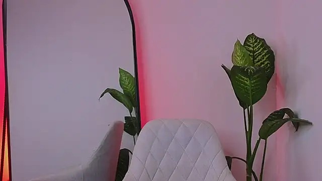 Snapshot of AndyPalmer_ chatting on 09/15/25, 11:43 AndyPalmer online show from 09/15/25, 11:43