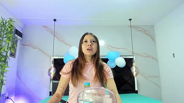 AngelaaCute  online show from 09/24/25, 12:08