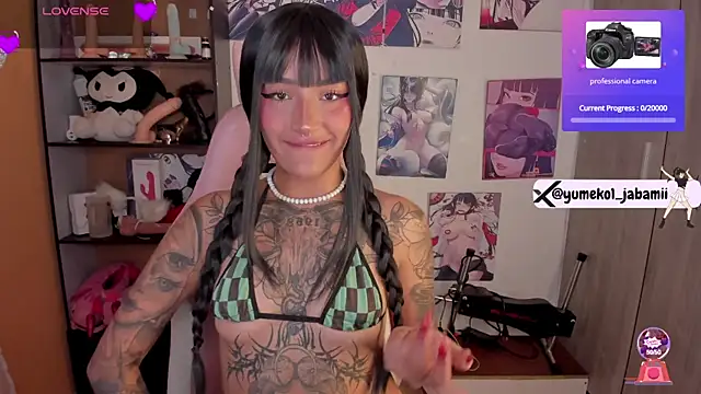 Snapshot of Sweet-bunny1 chatting on 12/09/24, 06:46 Sweet-bunny1 online show from 12/09/24, 06:46