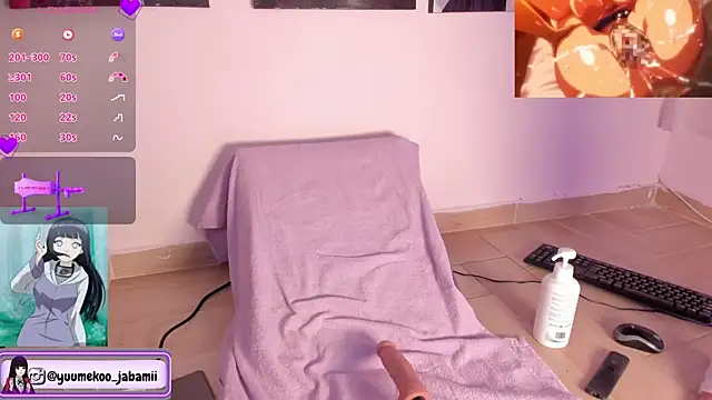 Snapshot of Sweet-bunny1 chatting on 02/01/25, 06:32 Sweet-bunny1 online show from 02/01/25, 06:32