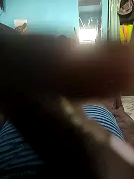 Snapshot of stephbig777 chatting on 11/04/25, 03:33 stephbig777 online show from 11/04/25, 03:33