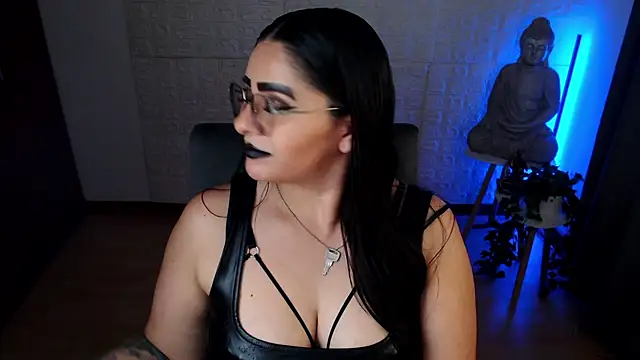 GODDESS EVANS online show from 12/19/24, 04:02