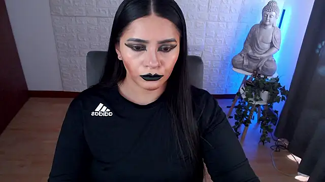 GODDESS EVANS online show from 01/28/25, 07:21