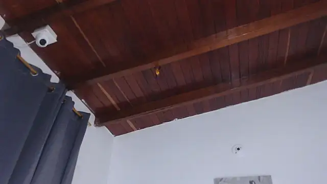 Amara Red online show from 10/02/25, 11:06