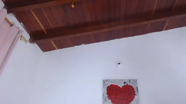 Amara Red online show from 11/12/25, 11:32