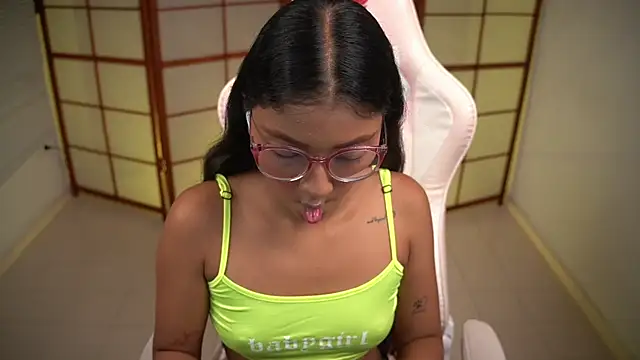 small emilie online show from 11/05/25, 12:49