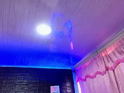 loren tits24 online show from 12/05/24, 09:39