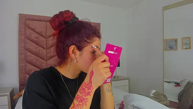 AnnyCherry  online show from 10/15/25, 06:30