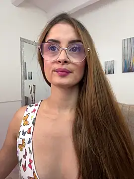 MiaaLoren online show from 10/11/25, 03:54