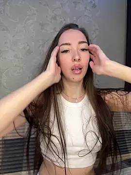 virginiaaaaa online show from 11/21/25, 04:33