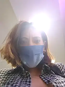 Lunababymylove online show from 12/08/24, 12:18