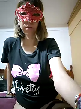 Lunababymylove online show from 12/26/24, 07:49