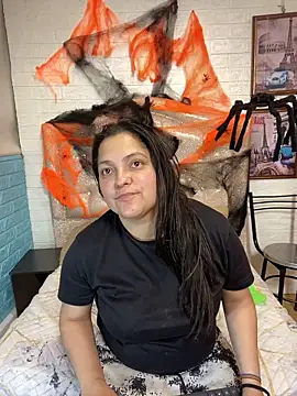 KataleyaStiward online show from 10/24/25, 01:07