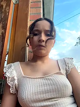 Penelope-Hot online show from 11/17/25, 08:58