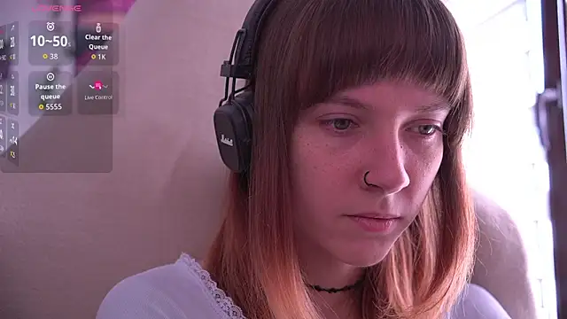 Snapshot of juliapie chatting on 09/27/25, 07:35 juliapie online show from 09/27/25, 07:35