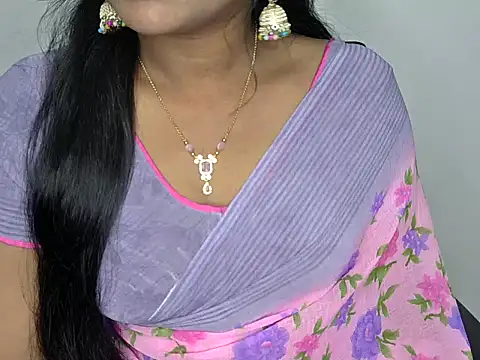 Snapshot of shila20 chatting on 02/18/25, 05:42 shila20 online show from 02/18/25, 05:42