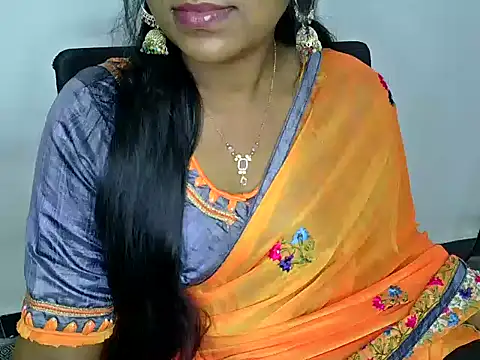 Snapshot of shila20 chatting on 02/28/25, 10:06 shila20 online show from 02/28/25, 10:06