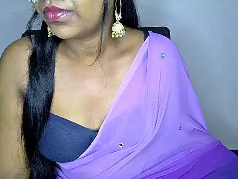 Snapshot of shila20 chatting on 03/20/25, 03:56 shila20 online show from 03/20/25, 03:56
