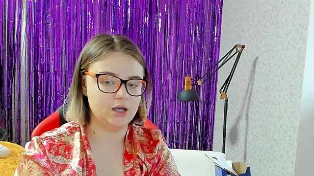 Snapshot of Seductive_She_Wolf chatting on 01/28/25, 12:22 Seductive She Wolf online show from 01/28/25, 12:22